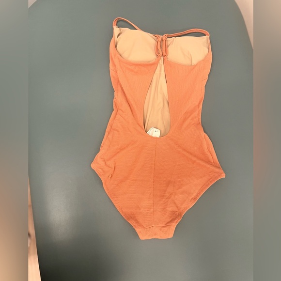 Lululemon waterside one piece bikini - Picture 6 of 8